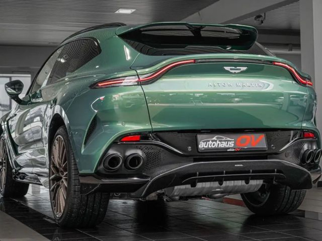 Aston Martin DBX