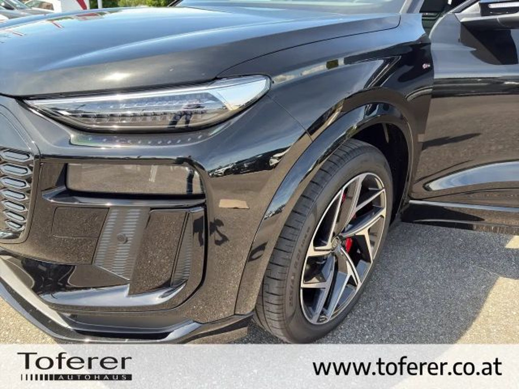 Audi Q6 e-tron