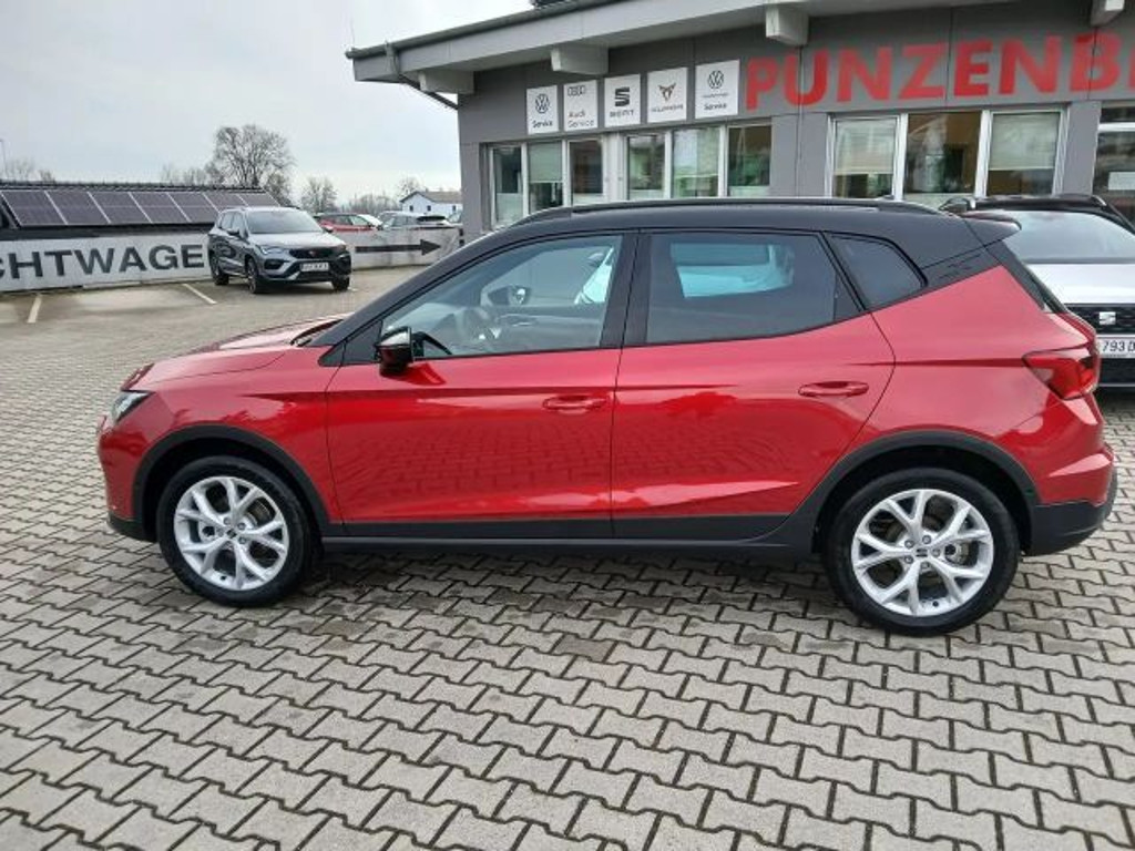 Seat Arona