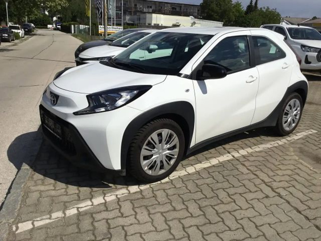 Toyota Aygo Play