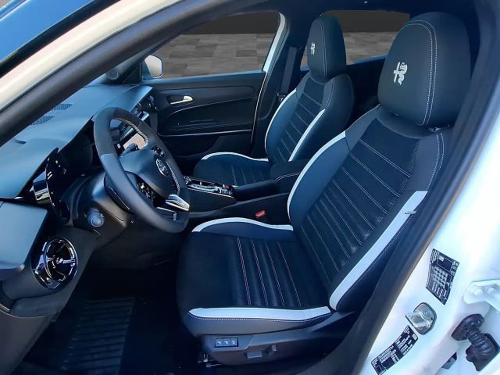 Alfa Romeo Junior