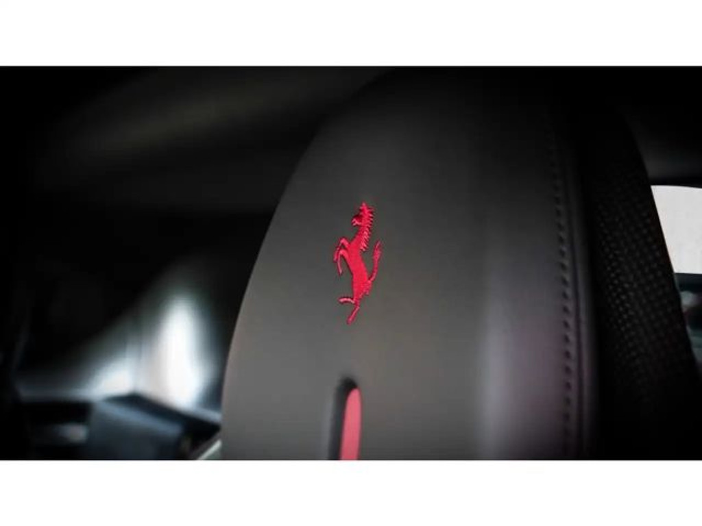 Ferrari SF90