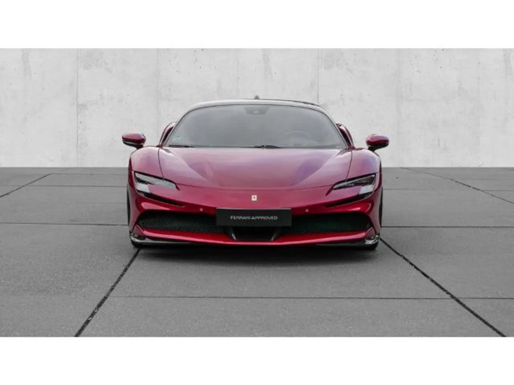 Ferrari SF90