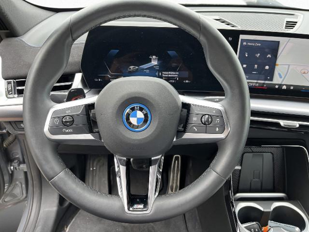 BMW iX2