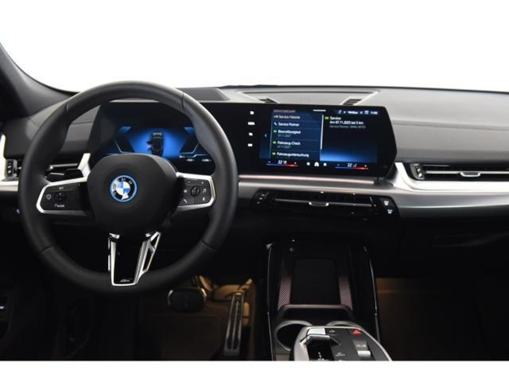 BMW iX2