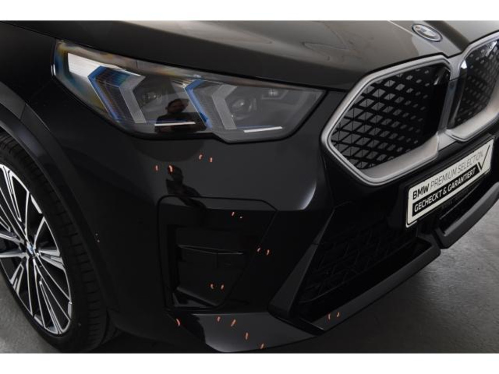 BMW iX2