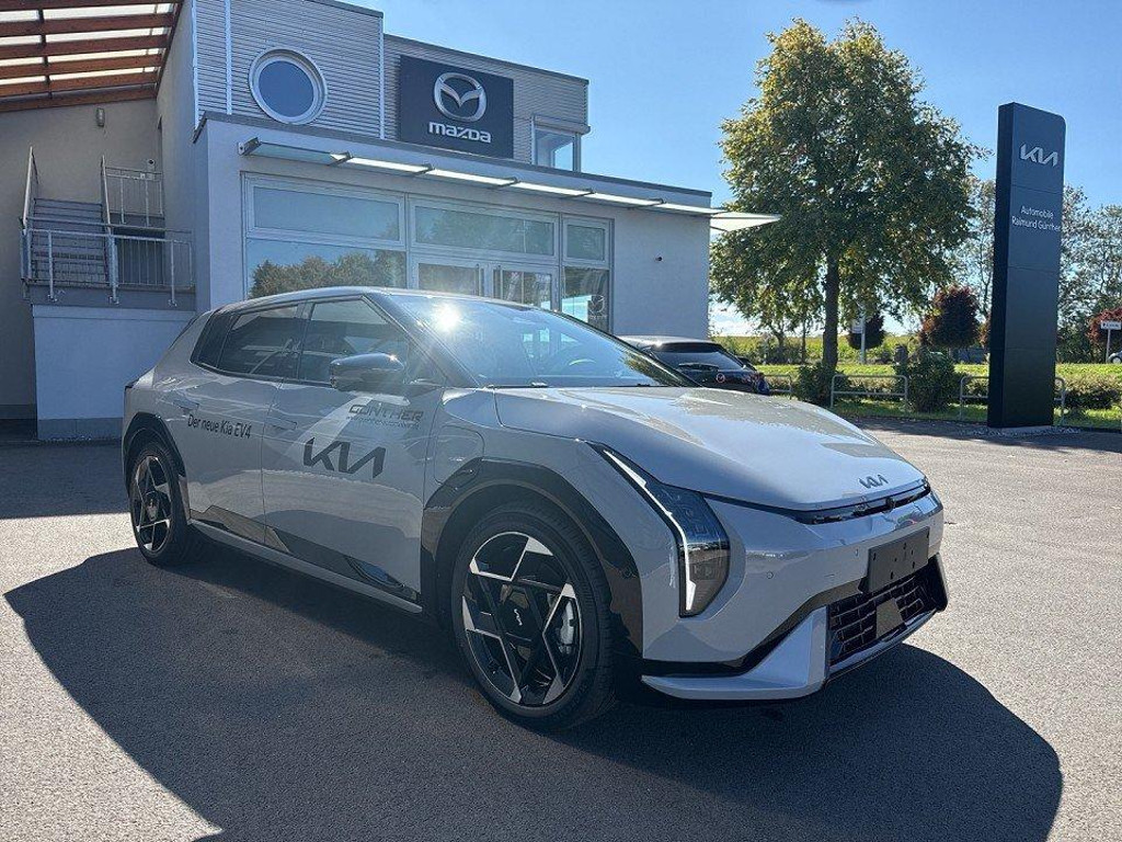 Kia EV4