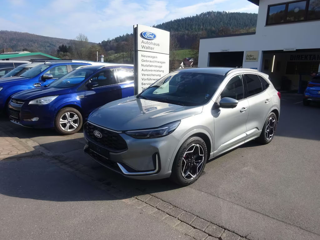 Ford Kuga ST Line Hybrid X
