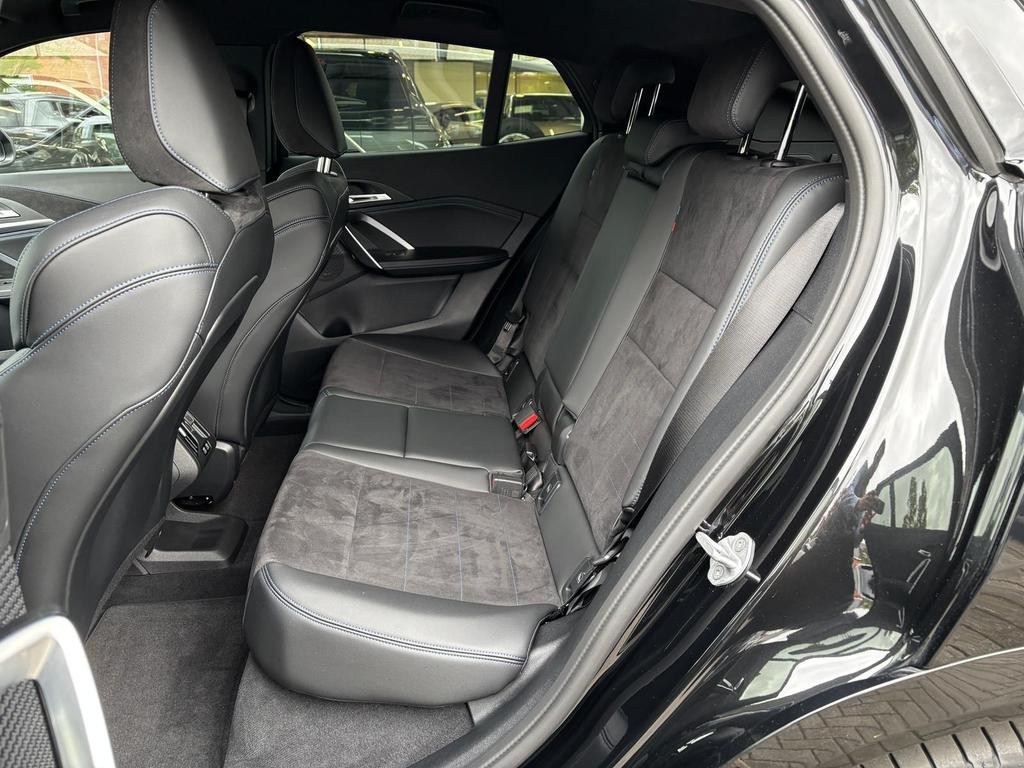 BMW iX2
