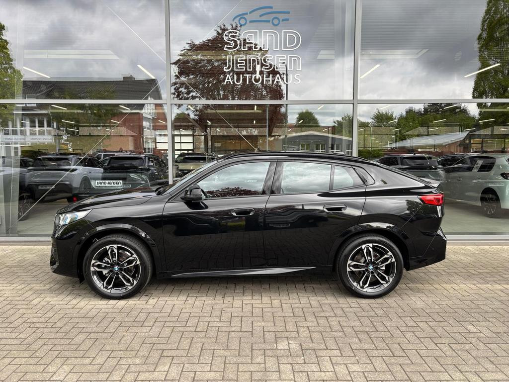 BMW iX2