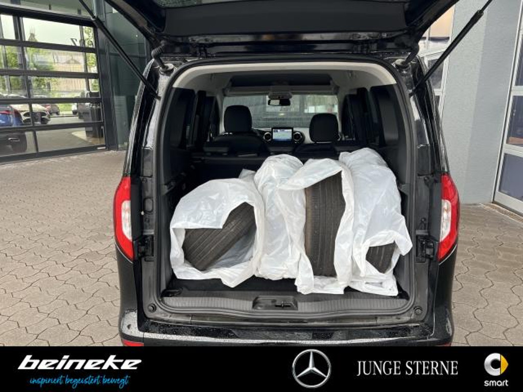 Mercedes-Benz T 180