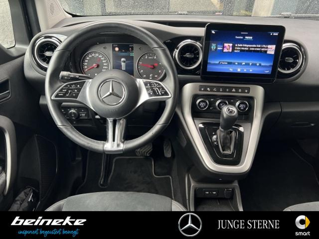 Mercedes-Benz T 180