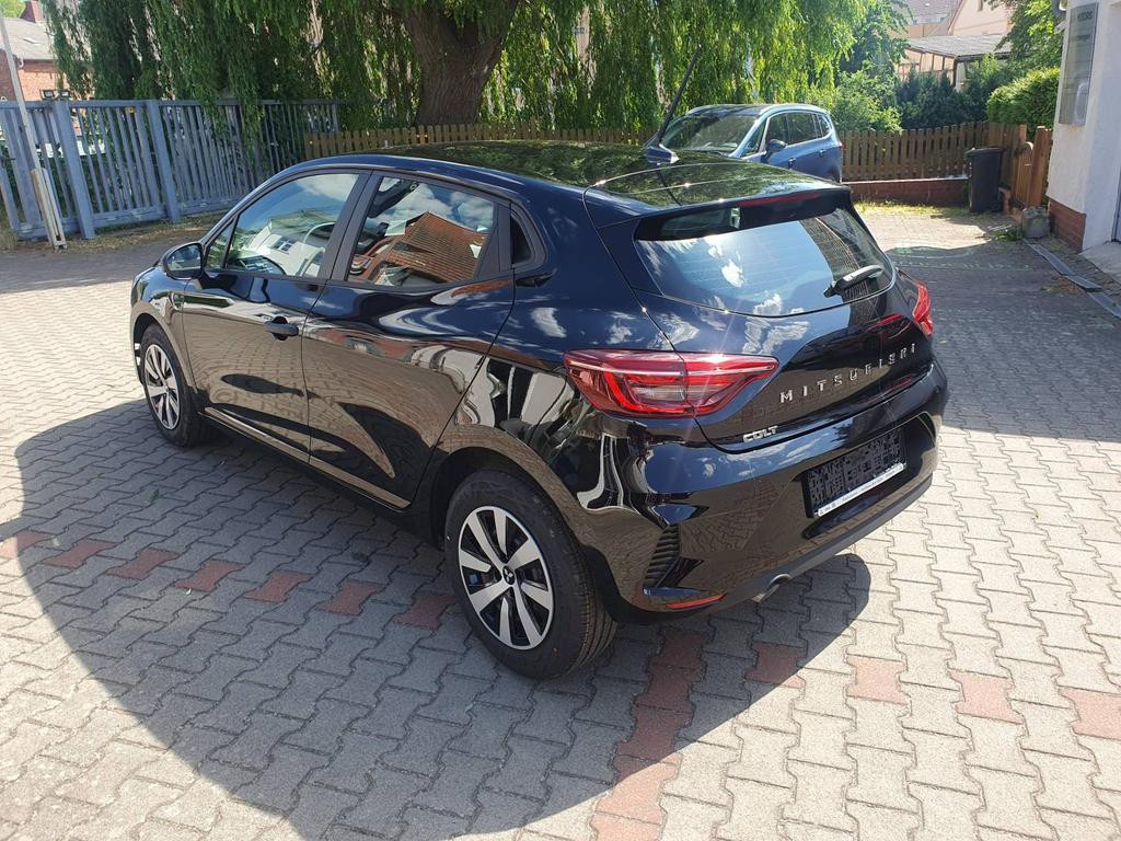 Mitsubishi Colt