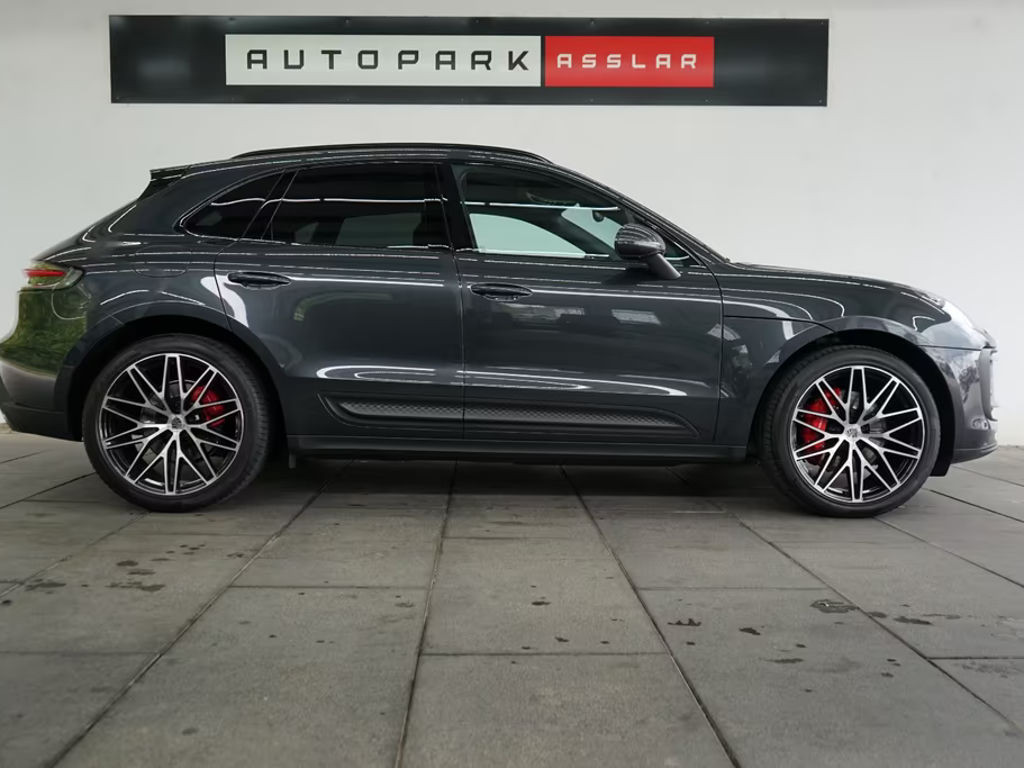 Porsche Macan S
