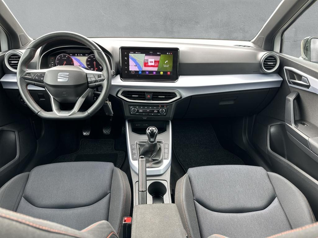 Seat Arona
