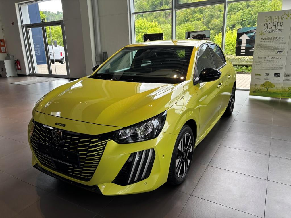 Peugeot e-208