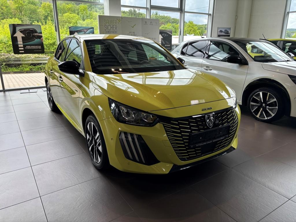 Peugeot e-208