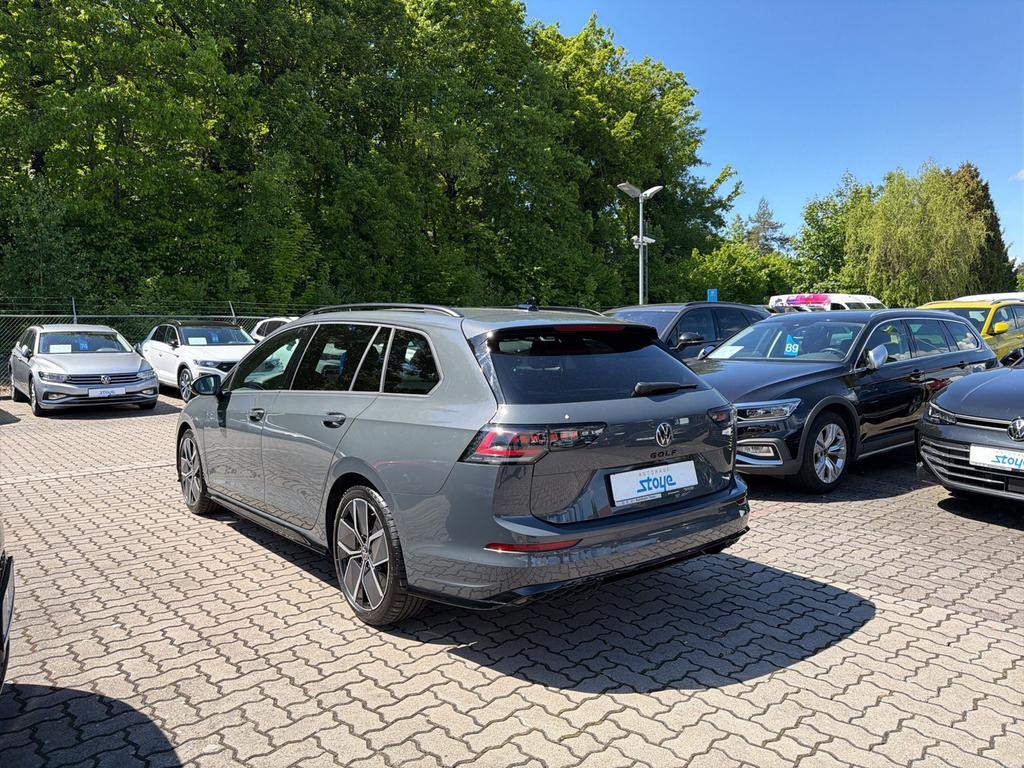 Volkswagen Golf DSG R-Line