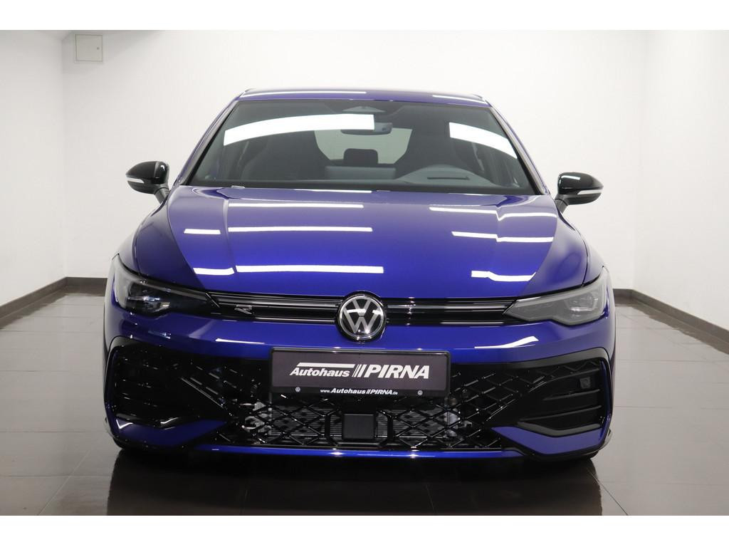 Volkswagen Golf DSG R-Line 1.5 eTSI