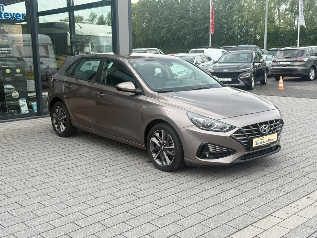 Hyundai i30 Trend Hybrid