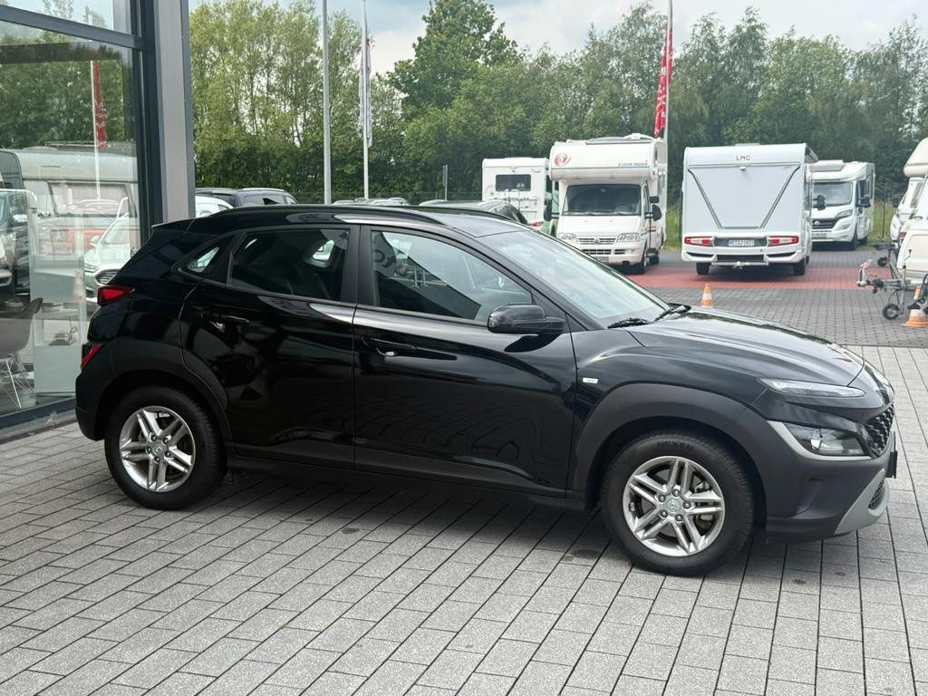 Hyundai Kona Select Hybrid 2WD