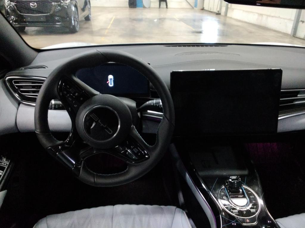 BYD Seal