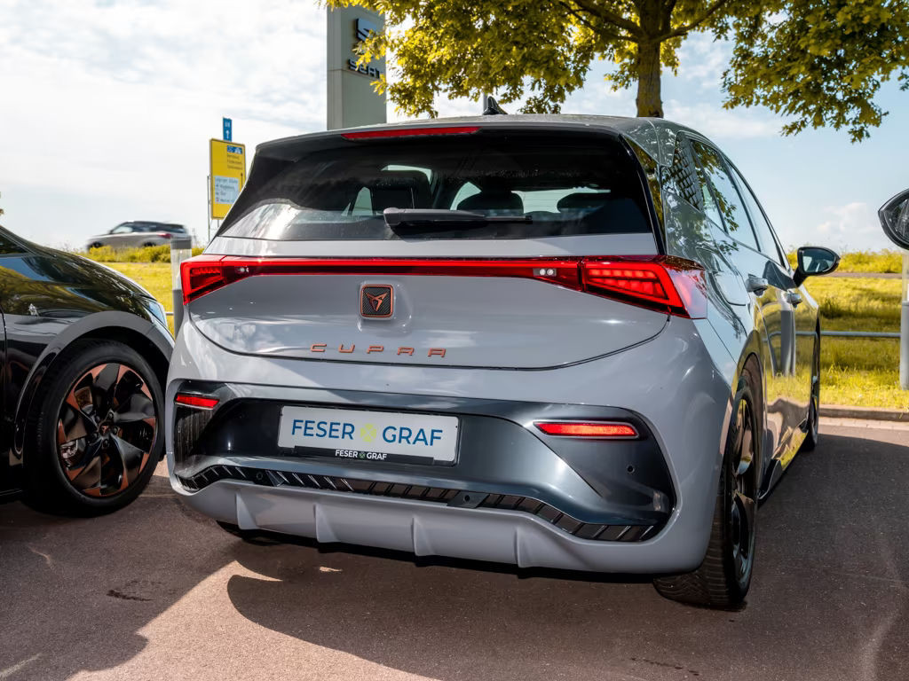 Cupra Born