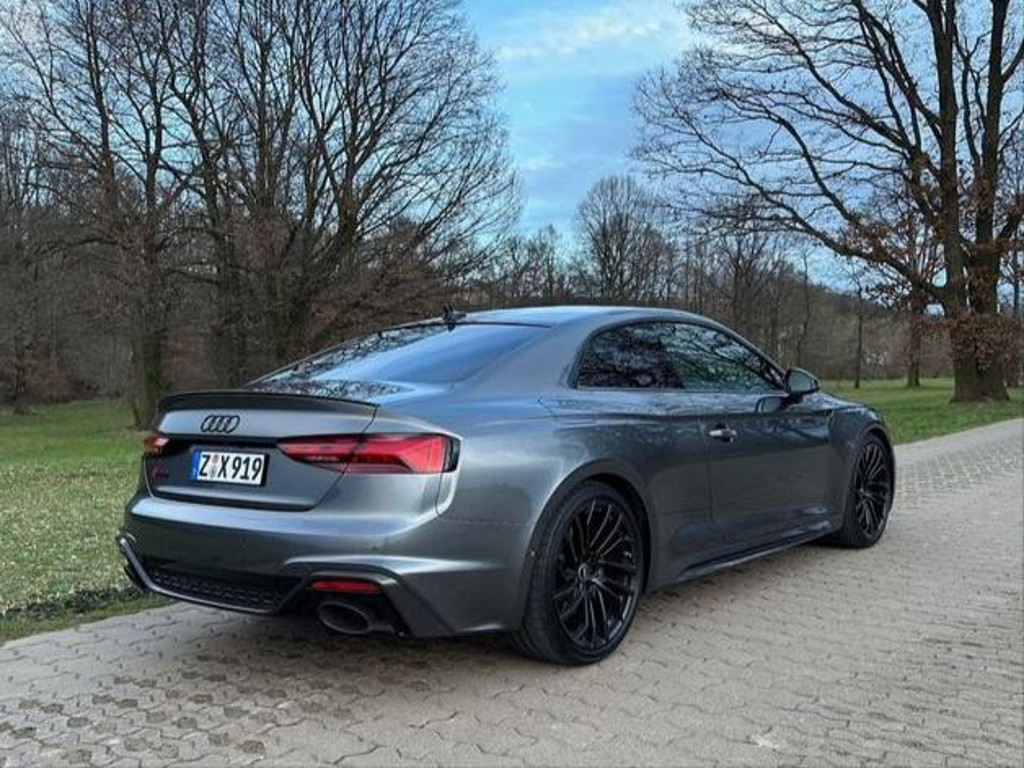 Audi RS5