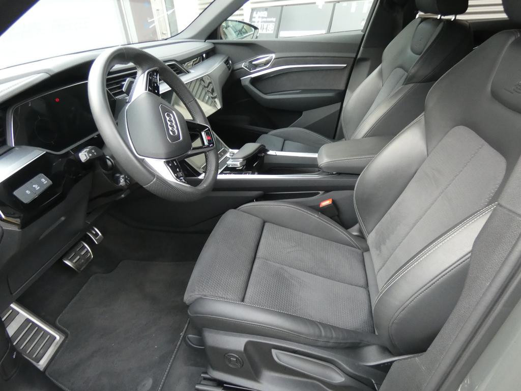 Audi Q8 e-tron