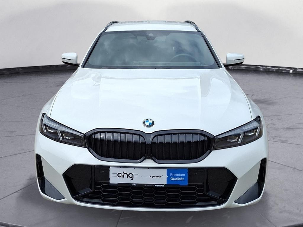 BMW 3 Serie 330 M-Sport xDrive Touring 330i