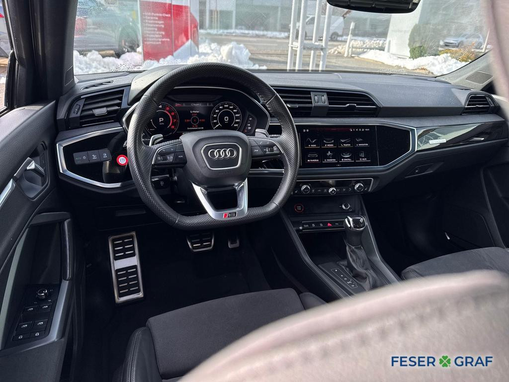 Audi RS Q3