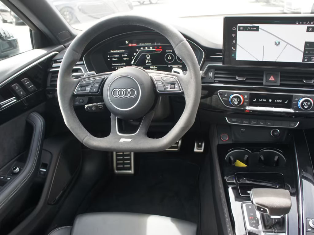 Audi RS4