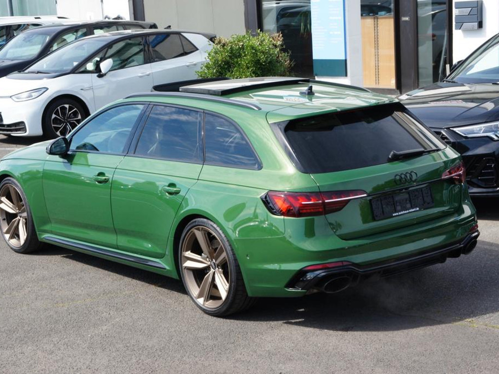 Audi RS4