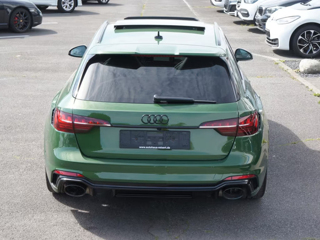 Audi RS4