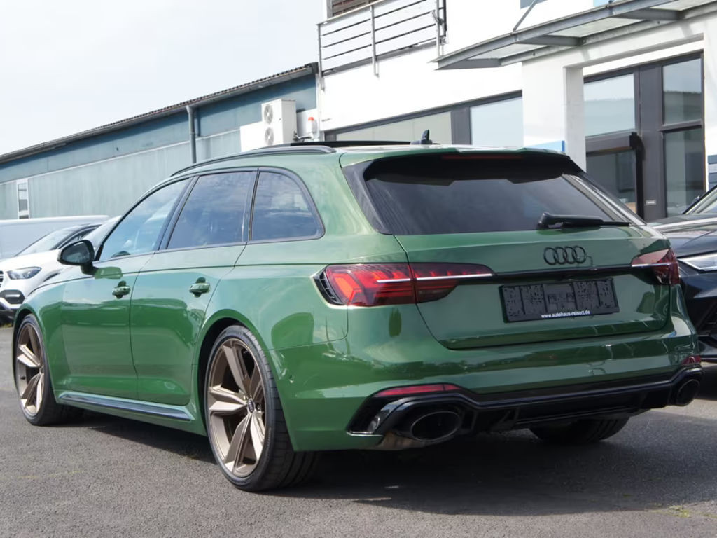 Audi RS4