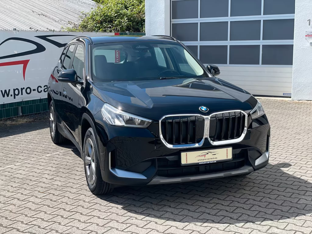 BMW X1 |Steptr.|Navigation|AHK|Kamera|Parkassist|
