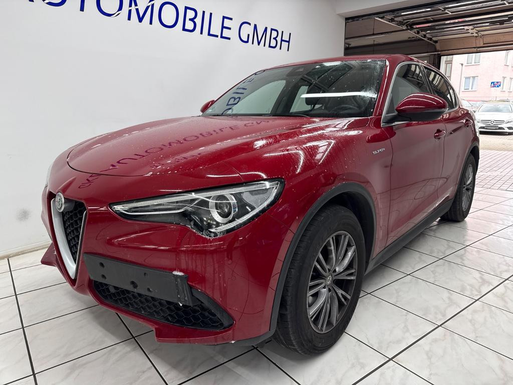 Alfa Romeo Stelvio AWD Super Q4