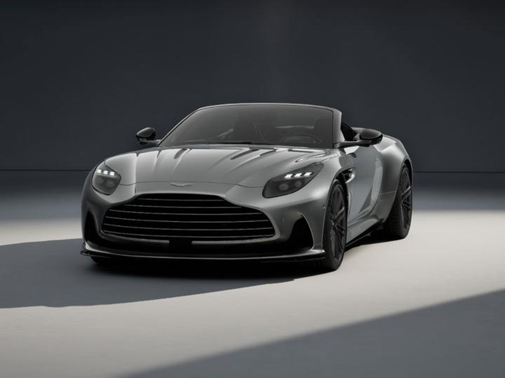 Aston Martin DB12
