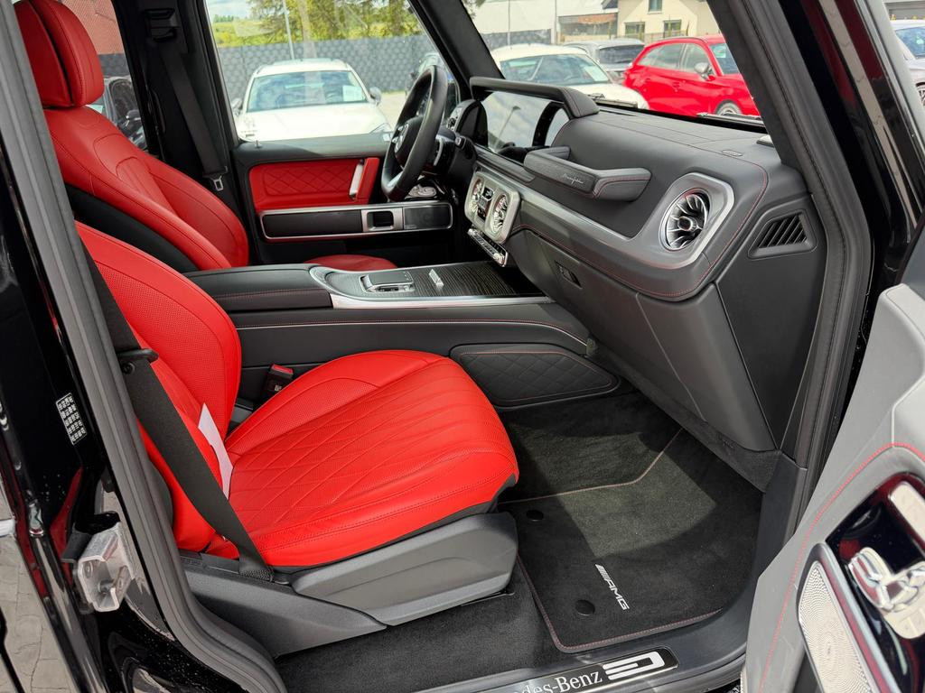 Mercedes-Benz G-Klasse