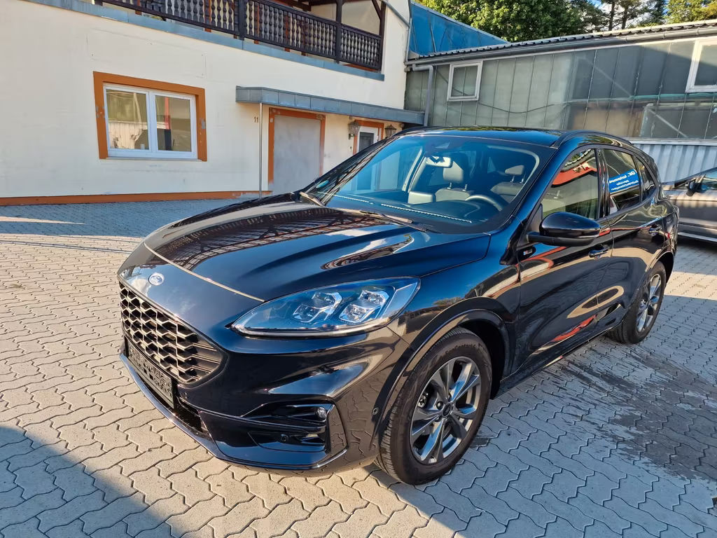 Ford Kuga ST Line Hybrid X