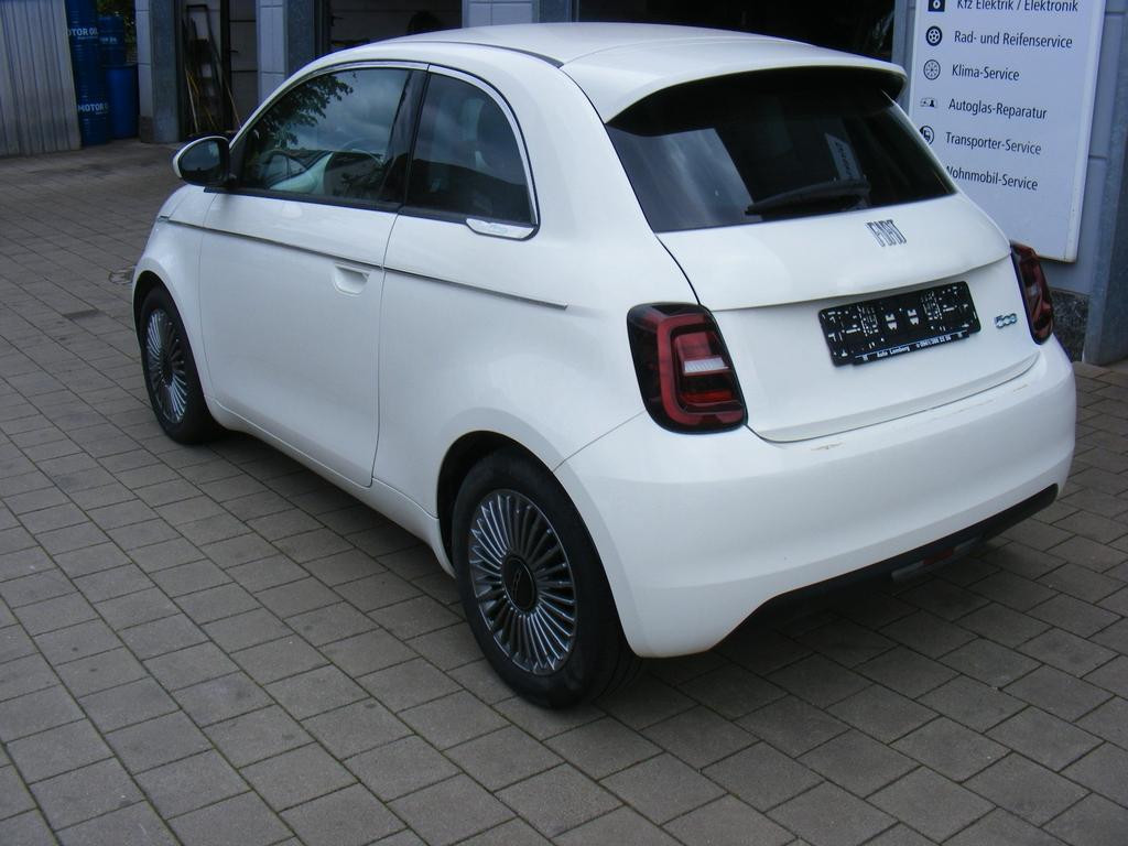 Fiat 500e