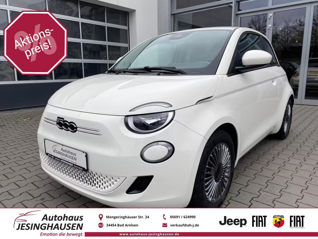 Fiat 500e Digitales Cockpit Apple CarPlay Android Aut