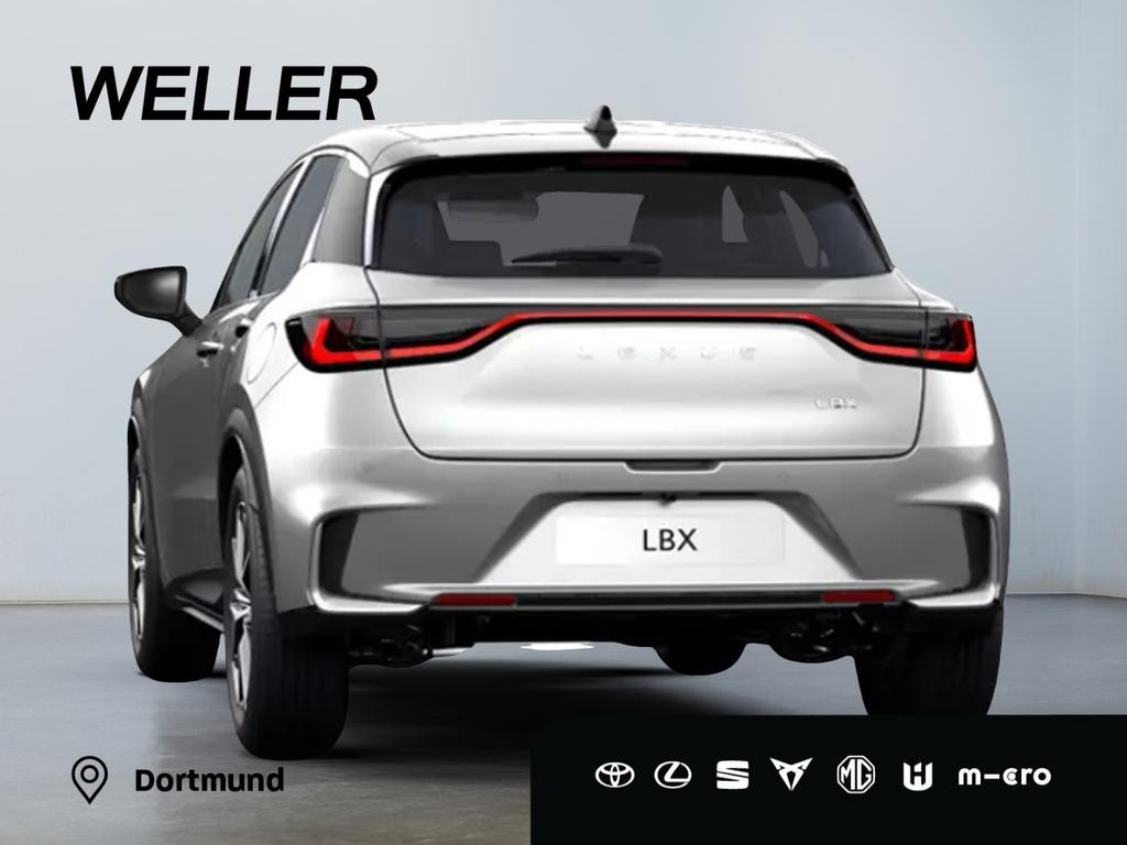 Lexus LBX
