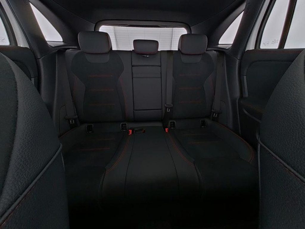 Mercedes-Benz E-Klasse EQA AMG Line 250