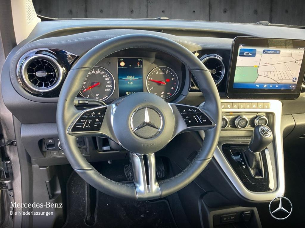 Mercedes-Benz T 180