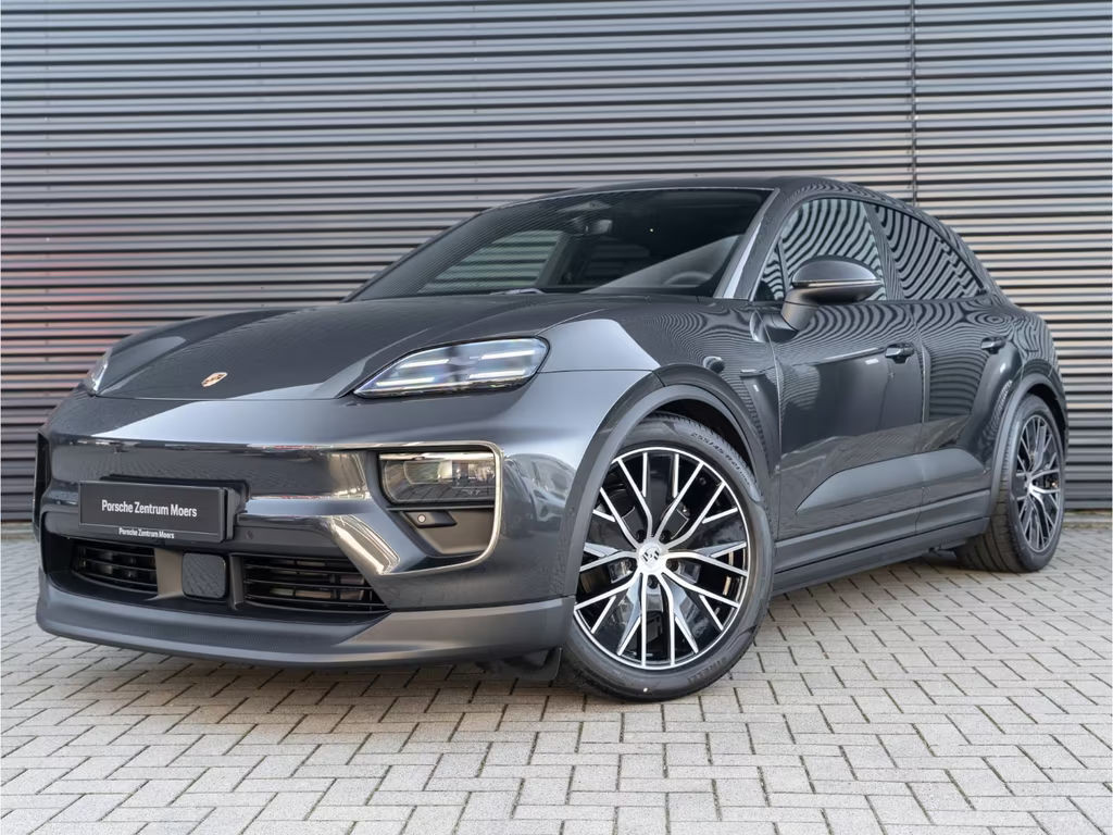 Porsche Macan 4