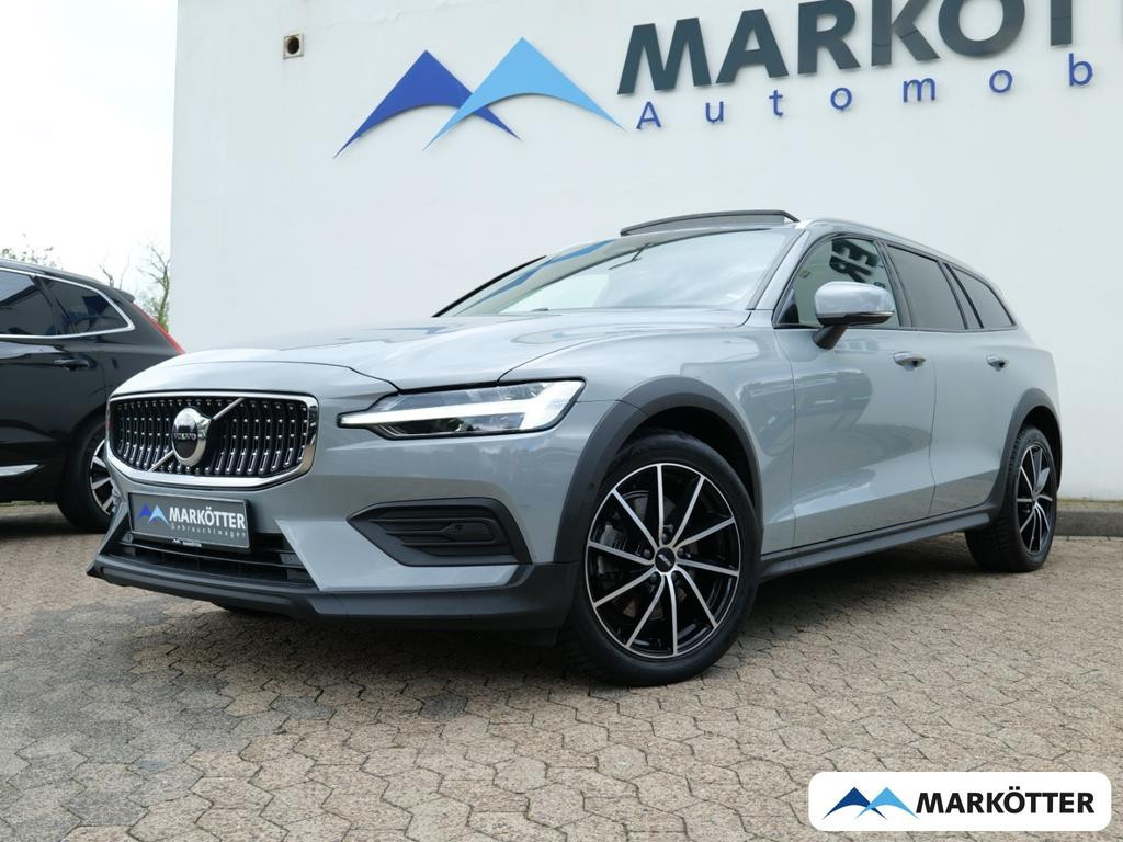 Volvo V60 AWD Plus