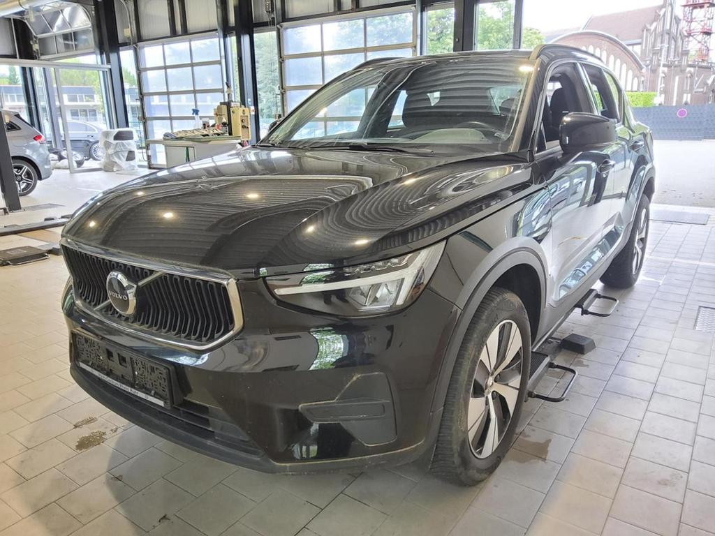 Volvo XC40 T2 Essential+WINTERPAK+RFK+LM17+DAB+KLIMA+