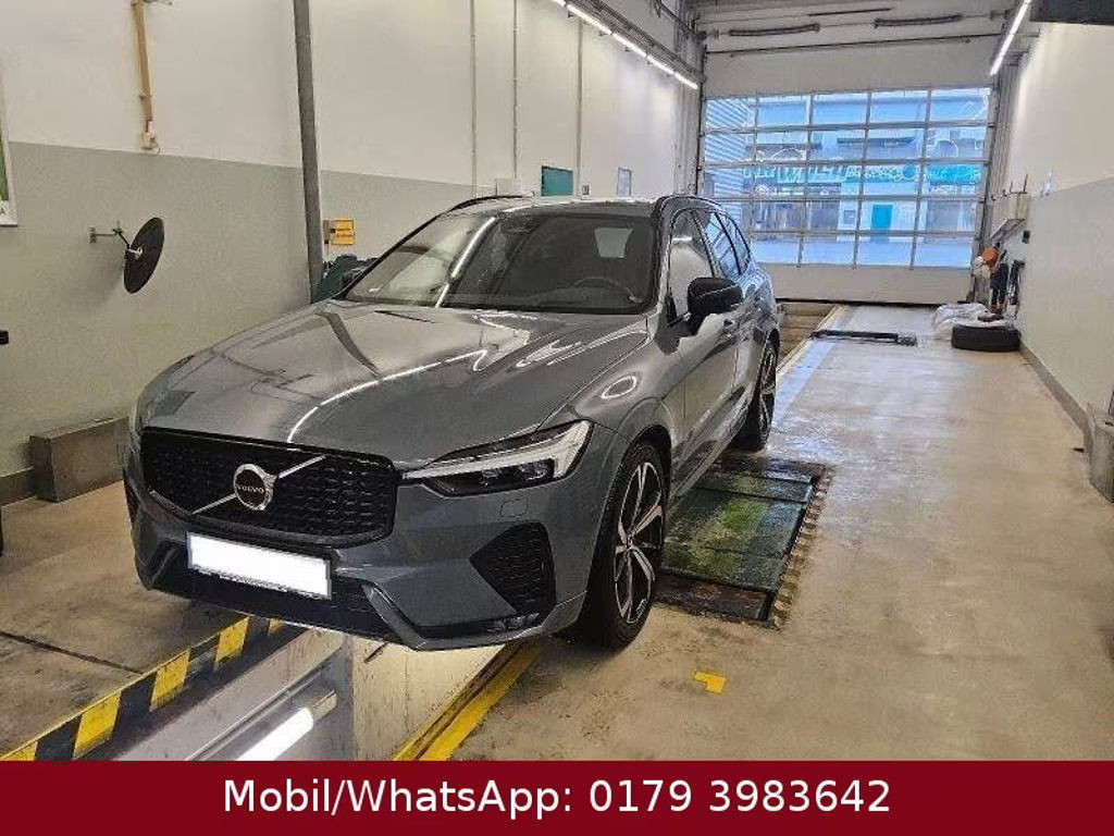 Volvo XC60 AWD Ultimate Dark