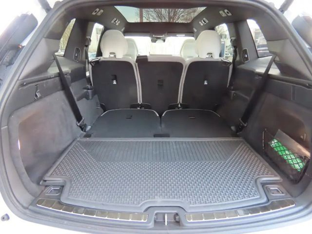 Volvo EX90